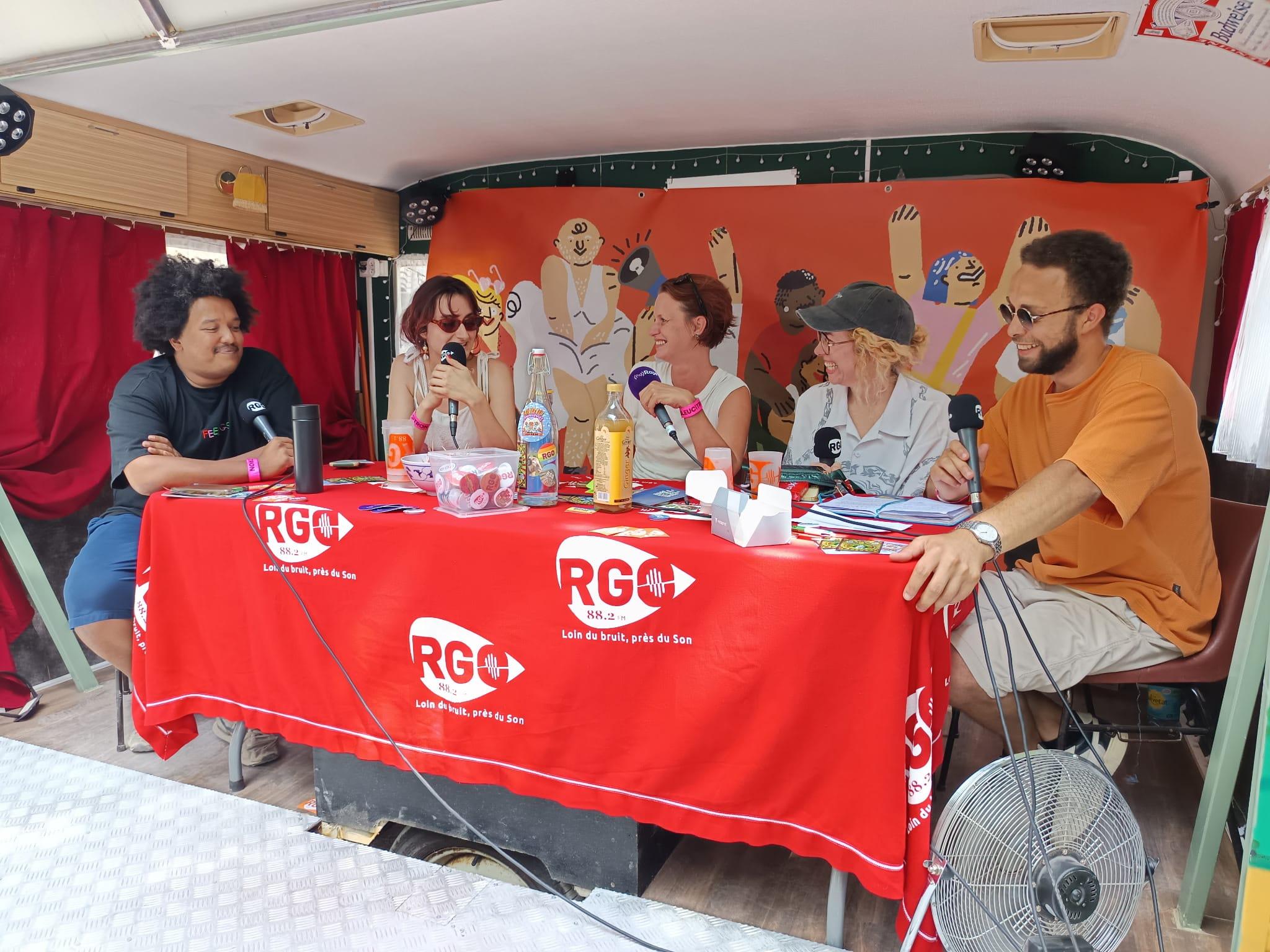 Lol & Lalala 2026 : une heure de rencontres au cœur du festival avec RGO et Radio Sommières